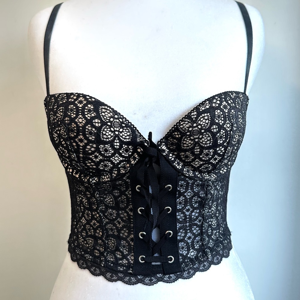 Victoria’s Secret Lace Push Up Corset Top 32B